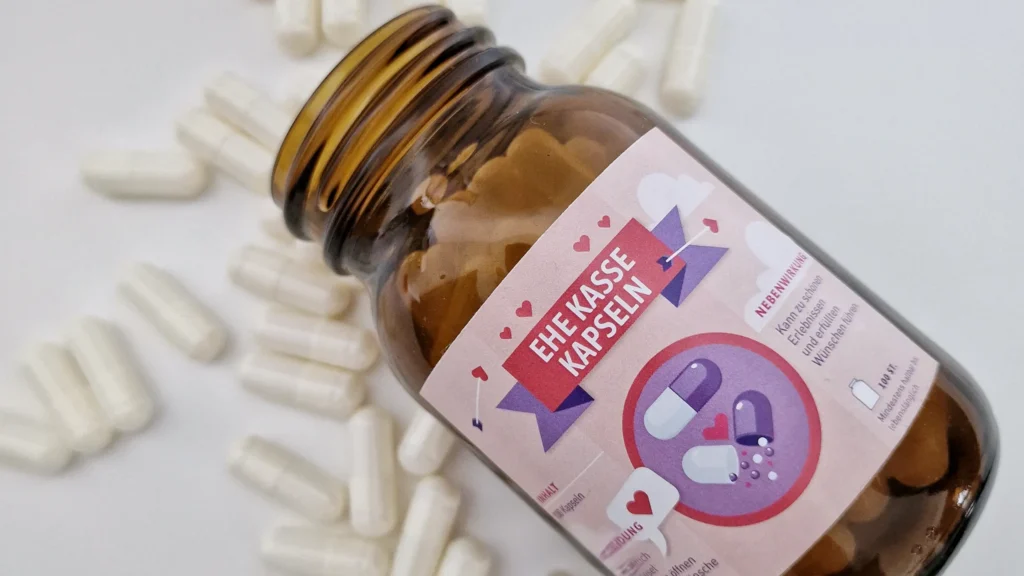 originelles Geldgeschenk zur Hochzeit: Apothekerglas mit 100 Kapseln zum Befüllen