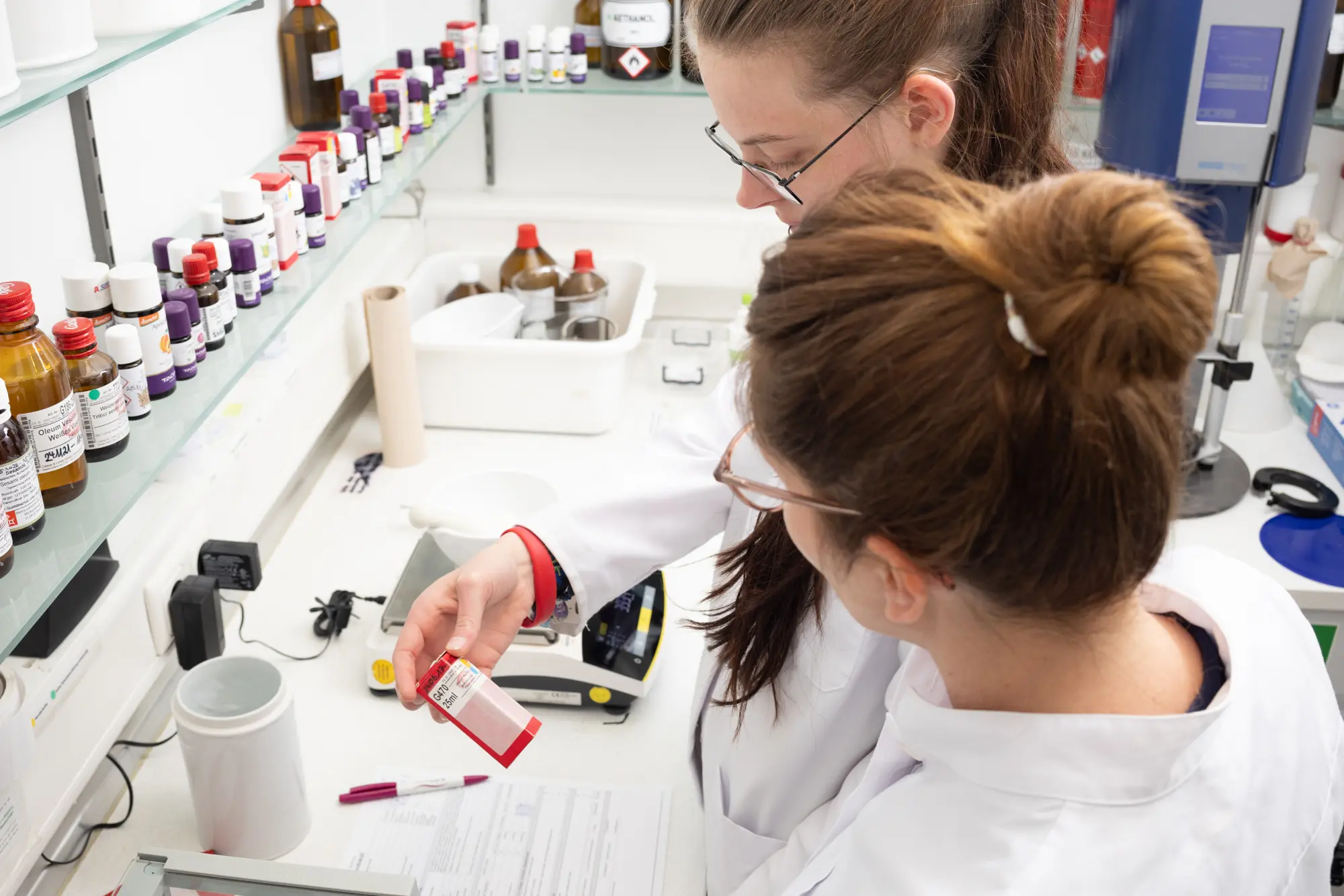 Rezepturherstellung in der Sempt Apotheke